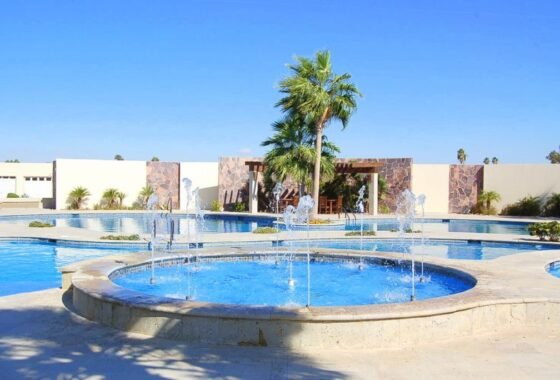 Caracoles resort fountains