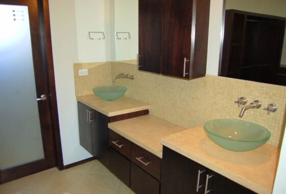 Caracoles resort his and hers basins