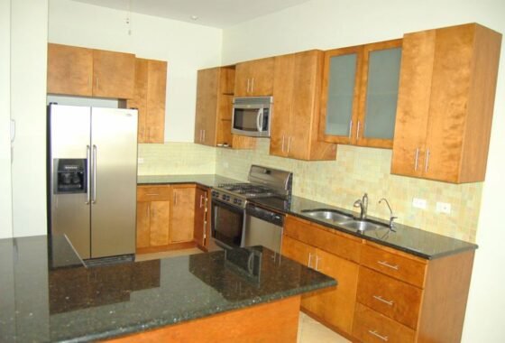 Caracoles resort kitchen