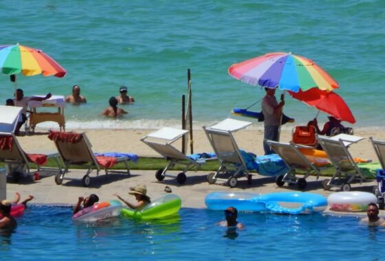 Las Palomas Resort family living